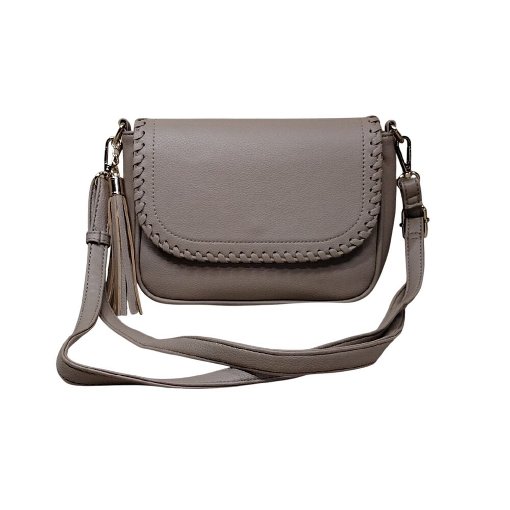NWOT Crossbody Bag Women’s Beige Faux Leather Fringe Boho Chic Casual Purse